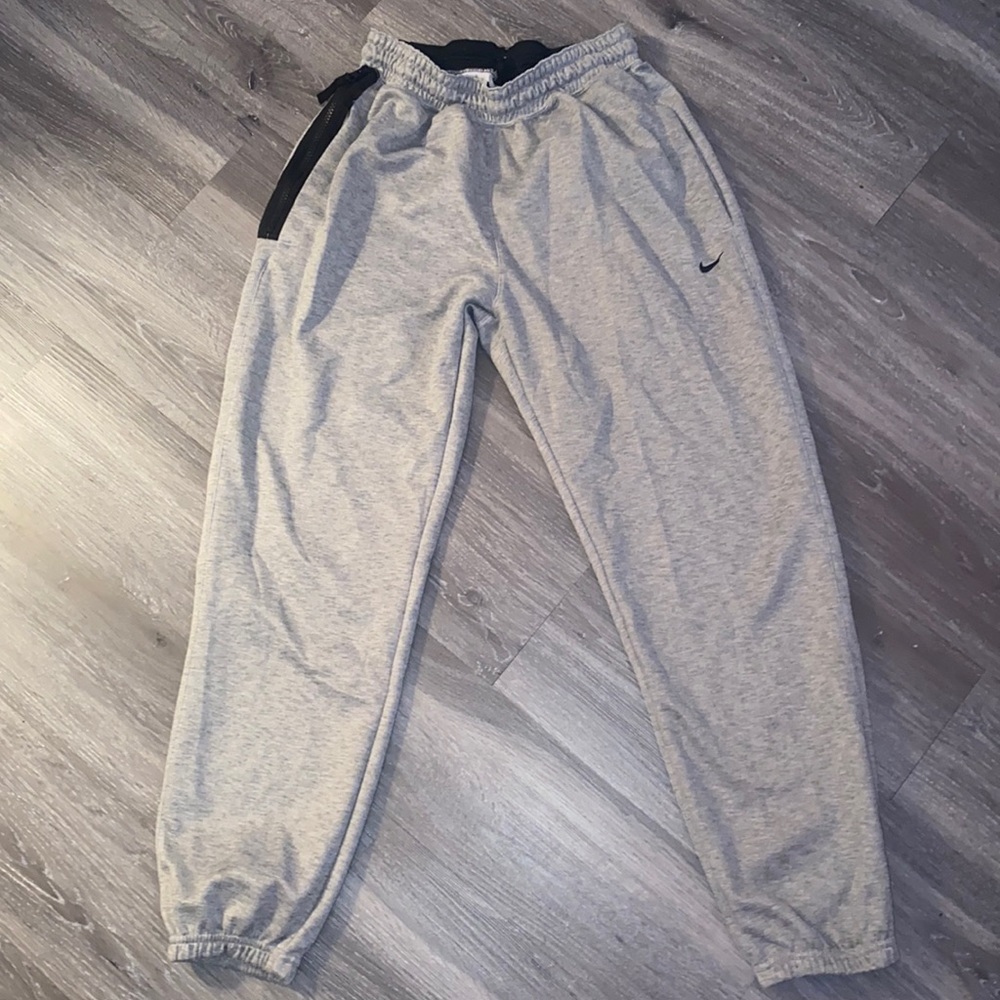 Nike Dri-Fit Gray Sweatpants